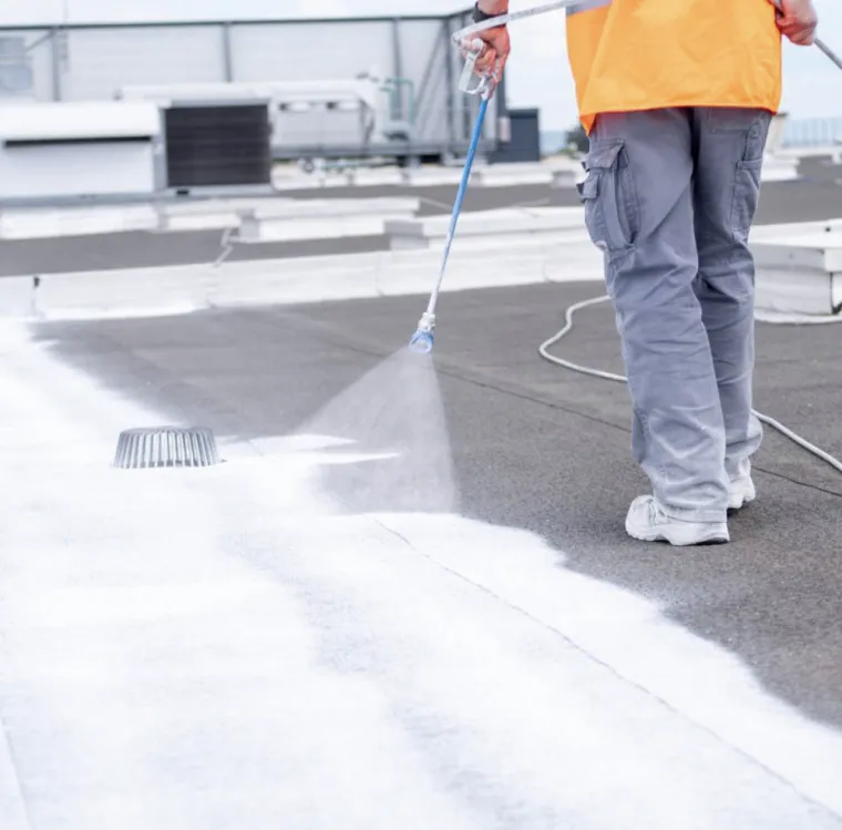 Pose de cool-roof dans le Jura, Le Jura, Mazzetti Aérogommage