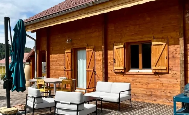 Aérogommage et pose de lasure dans le jura , Le Jura, Mazzetti Aérogommage