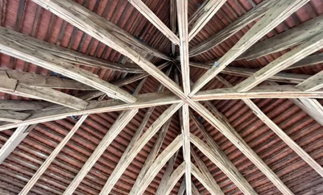 Aérogommage d'un Pigeonnier à Lyon, Le Jura, Mazzetti Aérogommage